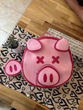 Pink Pig-Shaped Backpack with Matching Coin Pouch - Playful Pink Design